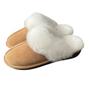 Nuknuuk - Women's Leather Slippers